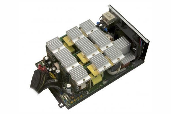 PC Power & Cooling Turbo-Cool 1KW-Quad SLI