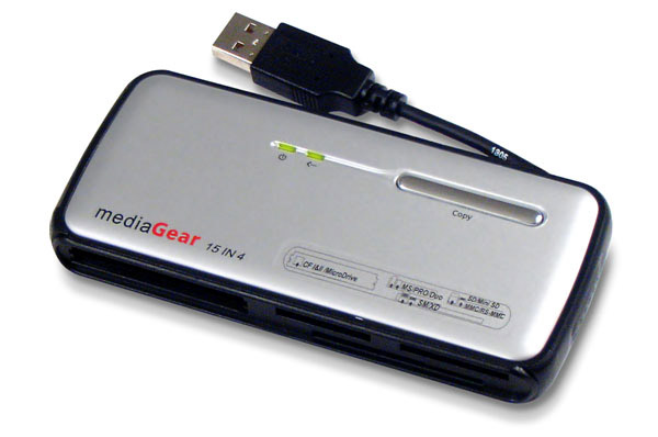 MediaGear 15-in-4 Push Button USB2.0 Camera Reader / Writer