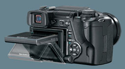 Olympus E-330 DSLR With 160-Degree LCD Live Preview