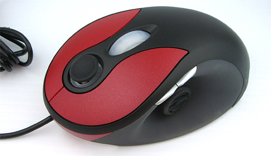 Sandio 3D Game O2 Mouse- Side Shot