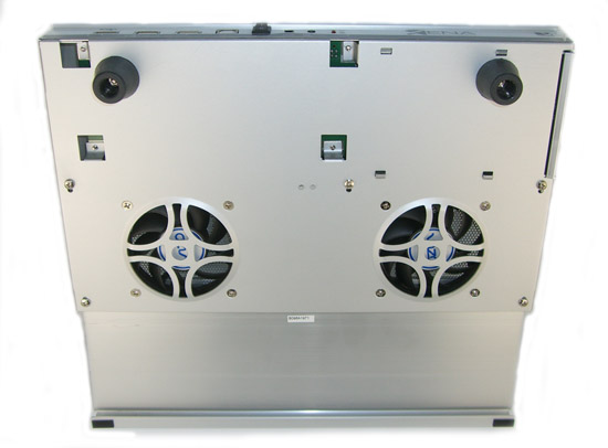 NCL-220 Xena Notebook Cooler - Underside